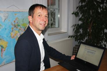 Das Bild zeigt Dieter Rögele