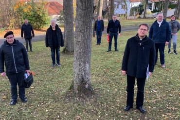 Das Bild zeigt die Steuerungsgruppe des Ökumenischen Kirchentages