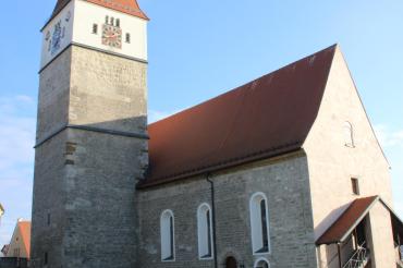 Das Bild zeigt die Katholische Kirche St. Martin.