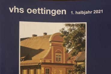 Titelbild des Programms der VHS Oettingen für das 1. Halbjahr 2021