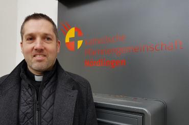 Am Donnerstag, 25.2., geht um 13.00 Uhr ein Interview über Nördlingen mit Pfarrer Benjamin Beck auf Sendung.