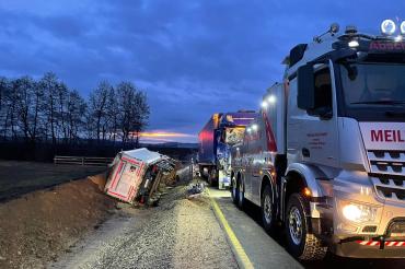 Am frühen Morgen des 2. Februars ereignete sich auf der B 25 ein Verkehrsunfall. 