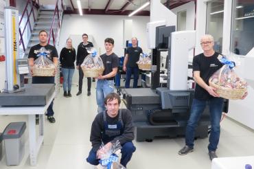 Das Bild zeigt die Jubilare der Fiedler CNC