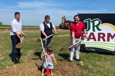 Auf dem Bild zu sehen (von links): Stefan Ruisinger, Josef Schmidberger, Otto Christ und Tochter Daria Ruisinger. 