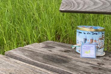 Die Kippen-Sammeldosen auf dem Roßfeld wurden von Mitlgiedern des Arbeitskreises selbst gebastelt und aufgestellt. 