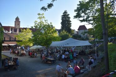 Freilicht-Biergarten