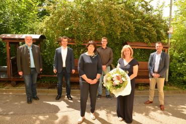 Im Bild v.l.n.r. Herr Roland Braun, Herr Christian Lechner, Frau Marion Venuleth-Hartlieb (stellvertretende Einrichtungsleitung), Herr Johann Vanurka, Frau Gabriele Vaas (Einrichtungsleitung) und Oberbürgermeister Jürgen Sorré