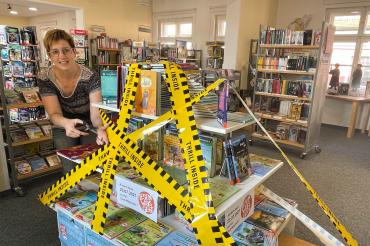 Projektleiterin und Mitarbeiterin der Stadtbibliothek, Frau Martina Dietrich.