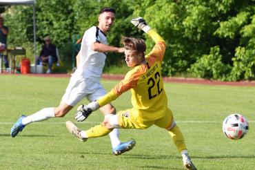 Jonas Greppmeir erzielt gegen den FC Ingolstadt II das 2:2. 
