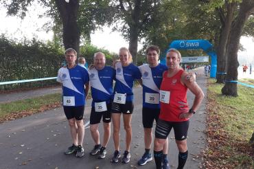 Auf dem Bild sieht man die vier Läufer der LG Donau-Ries.