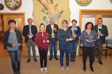 Die Siegerinnen des 46. Gaudamenschießens. 