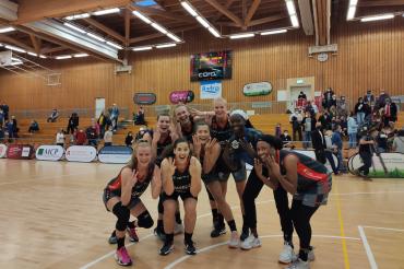 Ein Bild, dass nach dem 73:54 - Sieg der Eigner Angels in Wasserburg in die angelseigene Sporthistorie eingehen wird. 