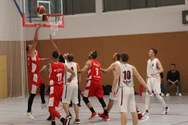 TSV Nördlingen gegen den TSV Milbertshofen.