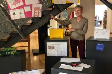 Die Kreativbeiträge der Kinder können jetzt in der Stadtbibliothek besichtigt werden. 