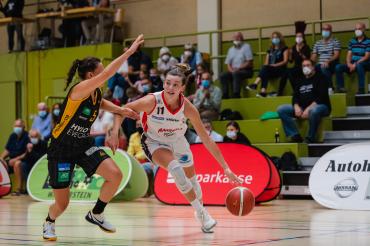 Sami Hill ist nach einem Kurztrip zum Nationalmannschafts-Lehrgang in Toronto wieder wohlbehalten in Nördlingen angekommen und brennt auf ihren Einsatz beim Heimspiel am Sonntag. Dort trifft sie auf ihre ehemalige Angels-Teamkollegin Danielle McCray.