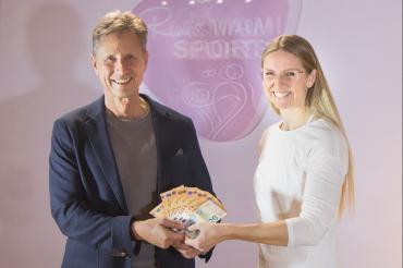 Das Bild zeigt Martin Oberman und Carina Beck.