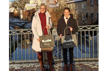 Christiane Kickum und Antonia Stengel