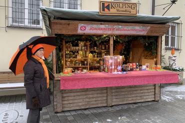 Auf dem Bild sieht man den Stand am Marktplatz, der Kolpingfamilie.