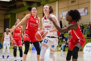 Angels-Spielerin Dzinic