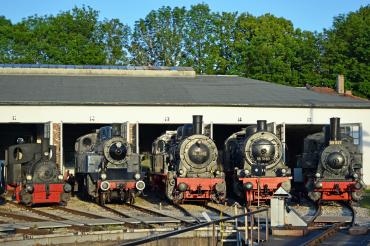 Das Bild zeigt Eisenbahnen aus dem Bayerisches Eisenbahnmuseum