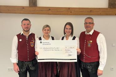 Spendenübergabe Stadtkapelle Monheim