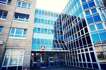 Das Bild zeigt das Gebäude der Agentur für Arbeit.