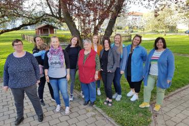 Das Organisations- und Helferteam des Mädelsflohmarkts. 