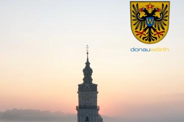 Zu sehen ist das Cover der digitalen Broschüre der Stadt Donauwörth.