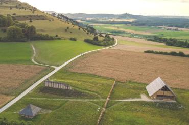 Zu sehen die keltische Freilichtanlage am Ipf.