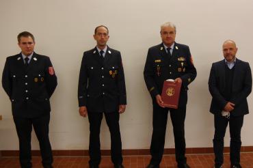 Geehrte Mitglieder der FFW Oettingen bei Generalversammlung 2022