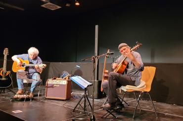 Das Bild zeigt das Duo Carovana Mediterranea.