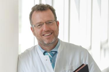 Zu sehen ist Karel Frasch.