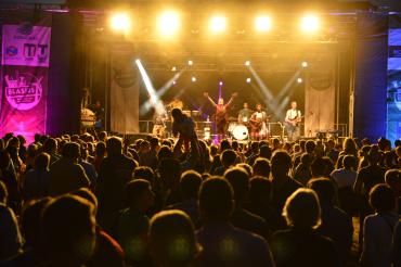 Das Bild zeigt ein Konzert während dem Blasius.