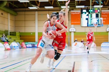 Das Bild zeigt Laken James in einer Spielsituation. 