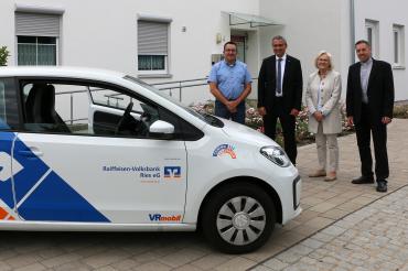 Das Bild zeigt das gespendete vr-Mobil.