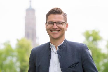 Das Bild zeigt Nördlingens Oberbürgermeister David Wittner.