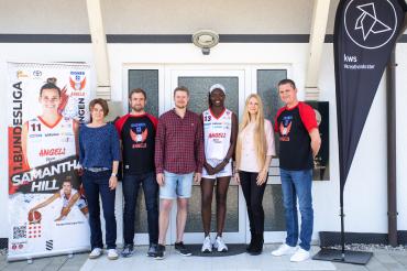 Das Bild zeigt die Verantwortlich des neuen Marketingdeals.