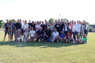 Das Bild zeigt das Team des SV Kaisheim.