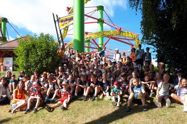 Die Teilnehmer*innen der ersten Eröffnungsfahrt.