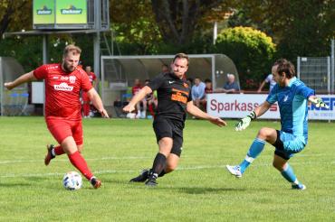 Daniel Gerstmayer (TSV Rain II) nach seinem Führungstreffer. 