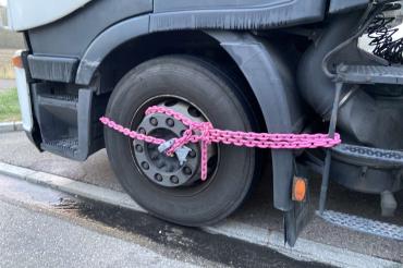 Verkehrsunsicherer Lkw