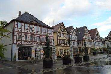 Fassaden in der Oettinger Hauptstraße 