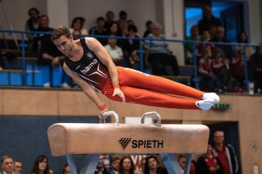 Jan Lederer möchte als stabiler Pferdturner wichtige Punkte für den TSV sichern.