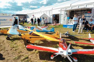 Jets & Props Genderkingen