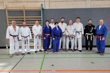 von links: Walter Knör, Torsten Pätzold-Löbner, Branko Schäpers, Marie Mair, Mario Hamers, Margie Partsch-Martin, Udo Rottmann, Martin Wiedemann, Jakob Hafenrichter, Hannes Hillebrand und Andy Hötzinger.