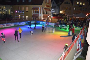 Im Bild ist Donauwörths-Eislaufbahn zu sehen.