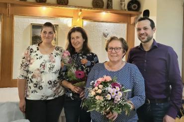 Andrea Mailänder, Siglinde Schmid, Rosmarie Löffler und Geschäftsführer Michael Mailänder bei der Mitarbeiterehrung.