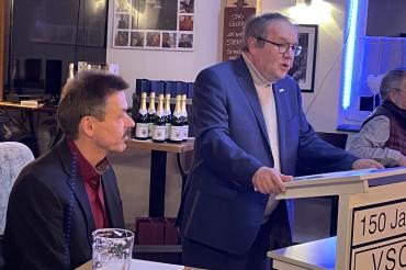 BLSV Kreisvorsitzender Roland Pickhard bei seinem lobenden Grußwort