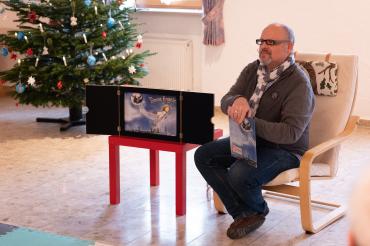 Autor Michael Moratti bei einer Lesung im Maisaal