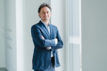 Im Bild ist Matthias Thienel zu sehen